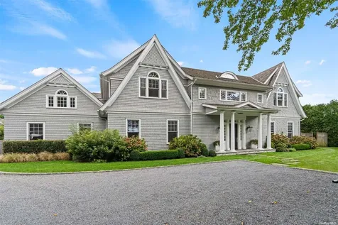 175 White Street Southampton NY 11968