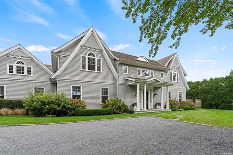 175 White Street Southampton NY 11968
