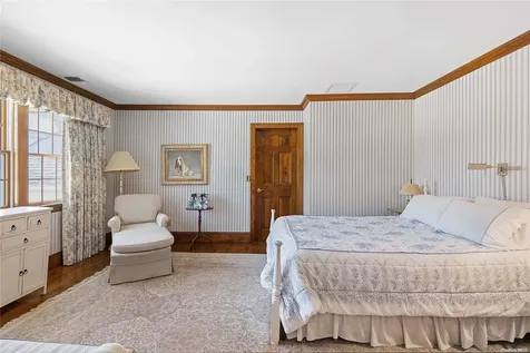 8 Titus Lane Bellport Village NY 11713