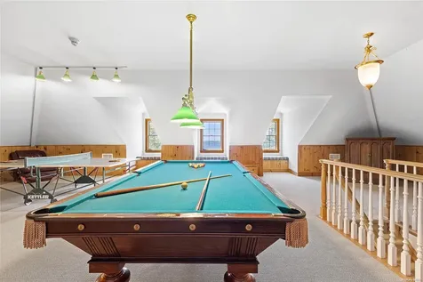 8 Titus Lane Bellport Village NY 11713