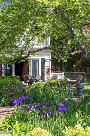 8 Titus Lane Bellport Village NY 11713