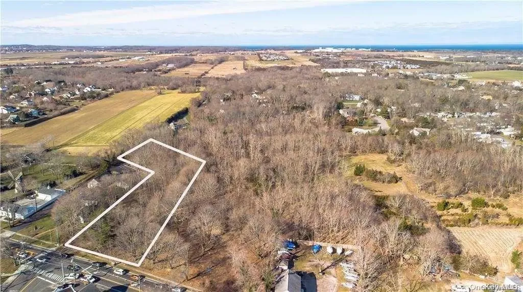 518 Main Road Aquebogue NY 11931