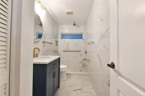 5824 Beaurivage Avenue Out Of Area Town FL 34243