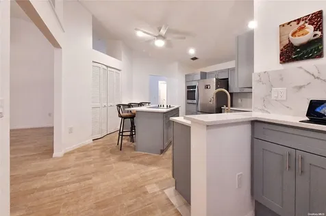 5824 Beaurivage Avenue Out Of Area Town FL 34243