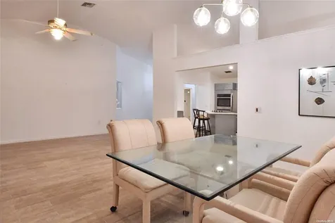 5824 Beaurivage Avenue Out Of Area Town FL 34243