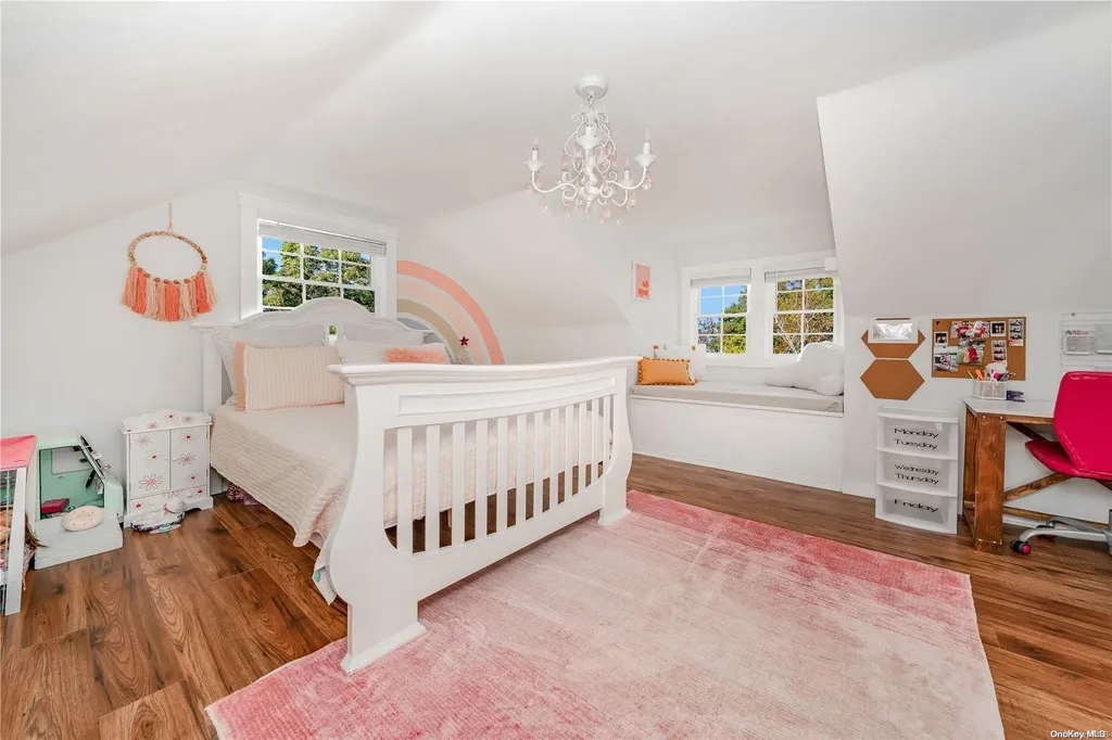 79 N Evergreen Drive Selden NY 11784