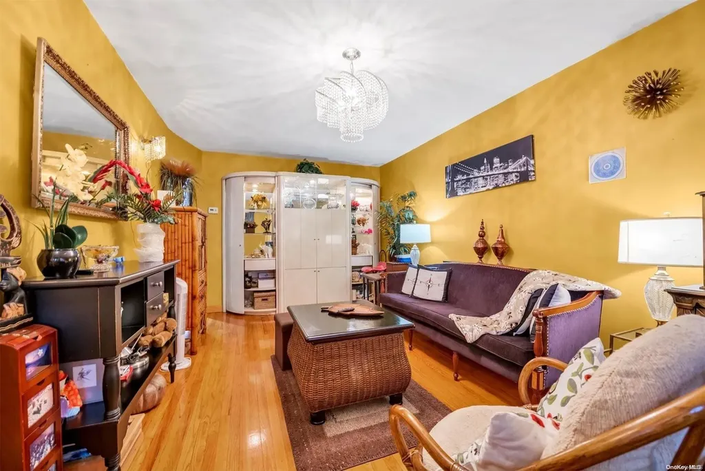 3086 Avenue W Brooklyn NY 11229