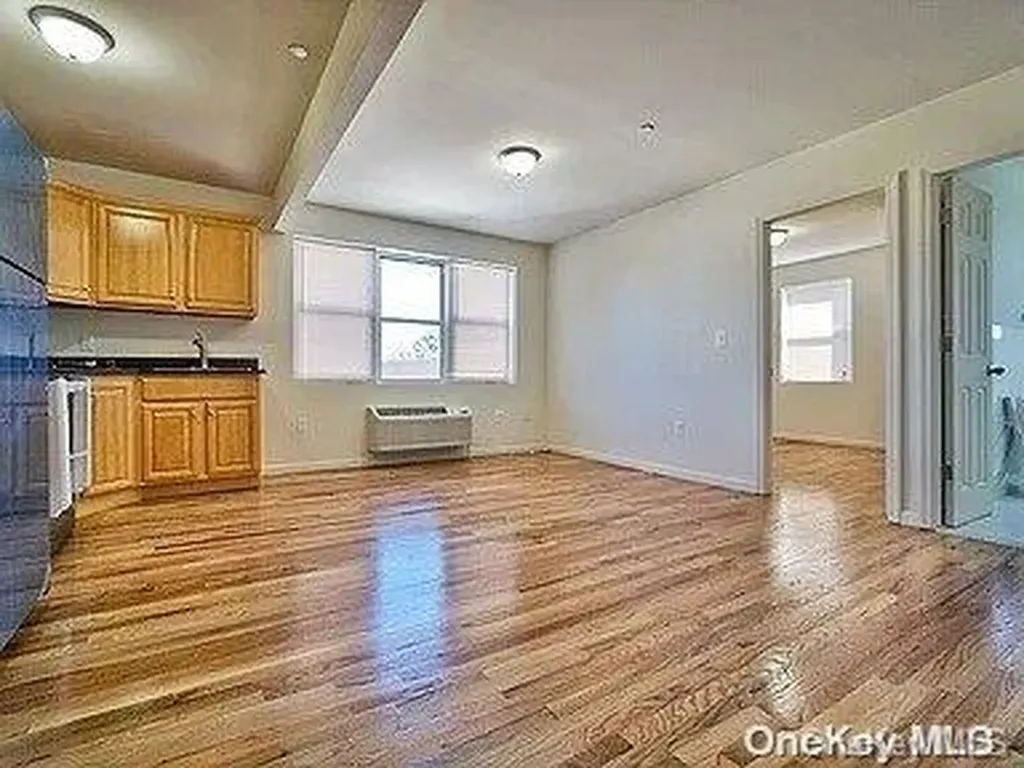 3530 Mickle Avenue Bronx NY 10469