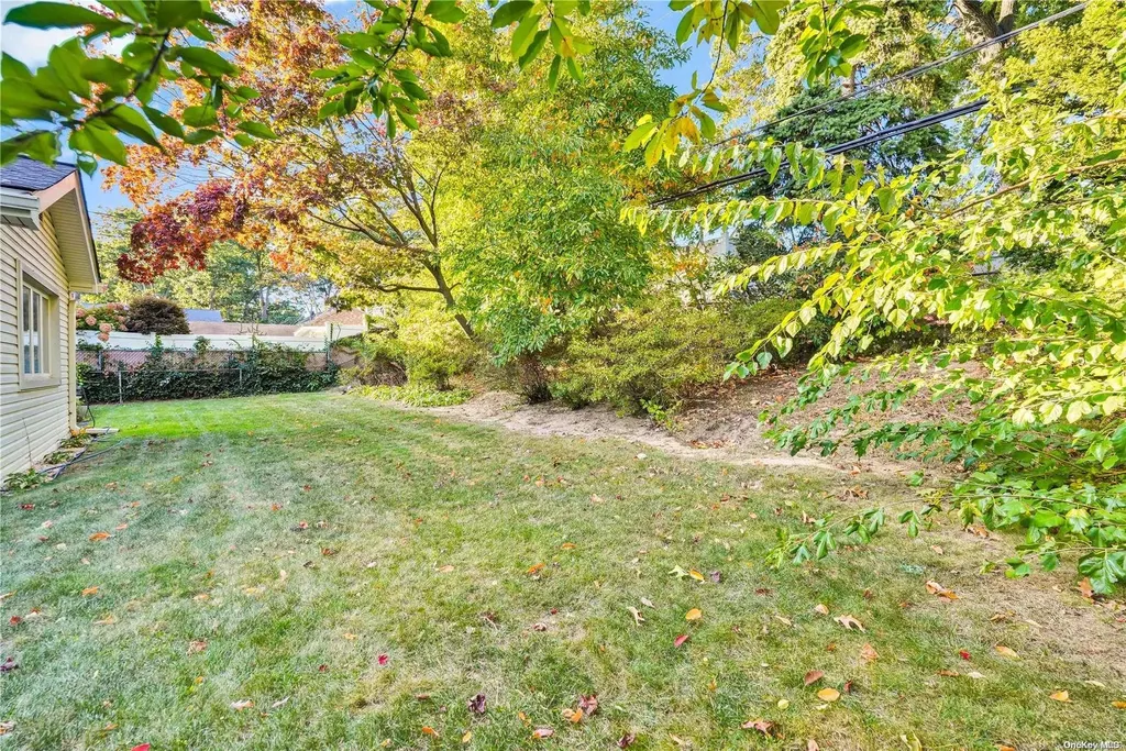 1260 Bretton Road Valley Stream NY 11580