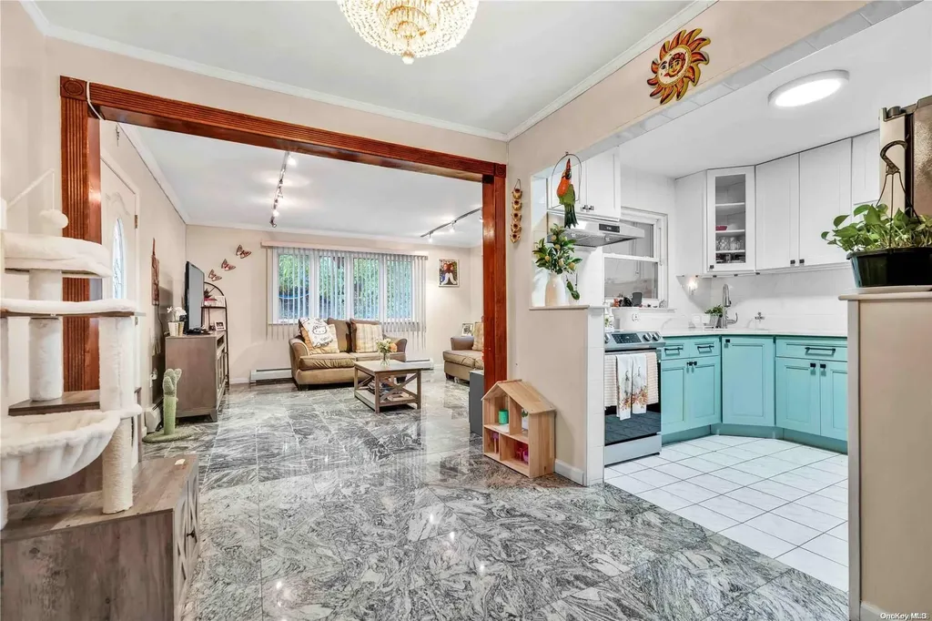 1260 Bretton Road Valley Stream NY 11580