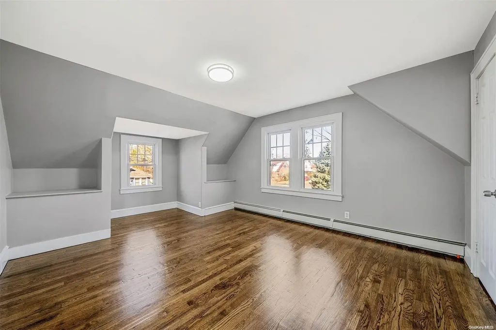26 Benjamin Street Bay Shore NY 11706