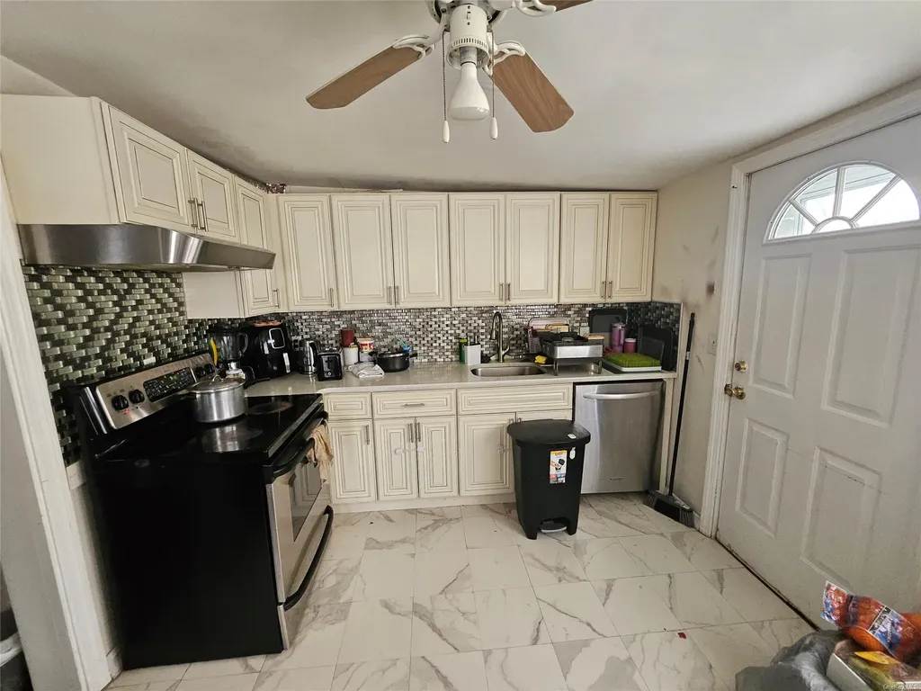 271 Central Avenue Bethpage NY 11714