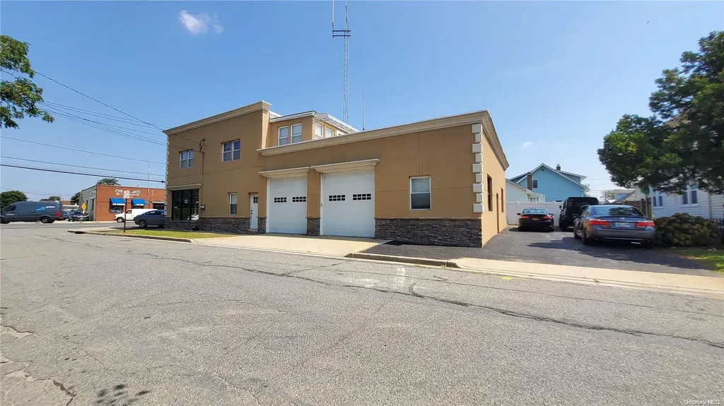 271 Central Avenue Bethpage NY 11714