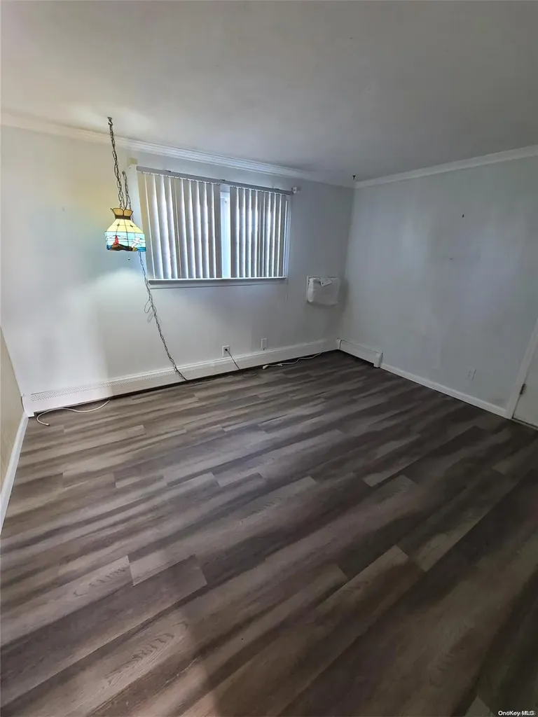 407 Herzel Boulevard West Babylon NY 11704