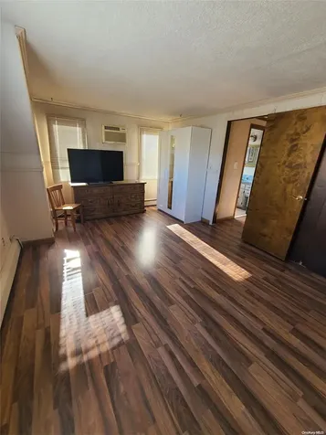 407 Herzel Boulevard West Babylon NY 11704