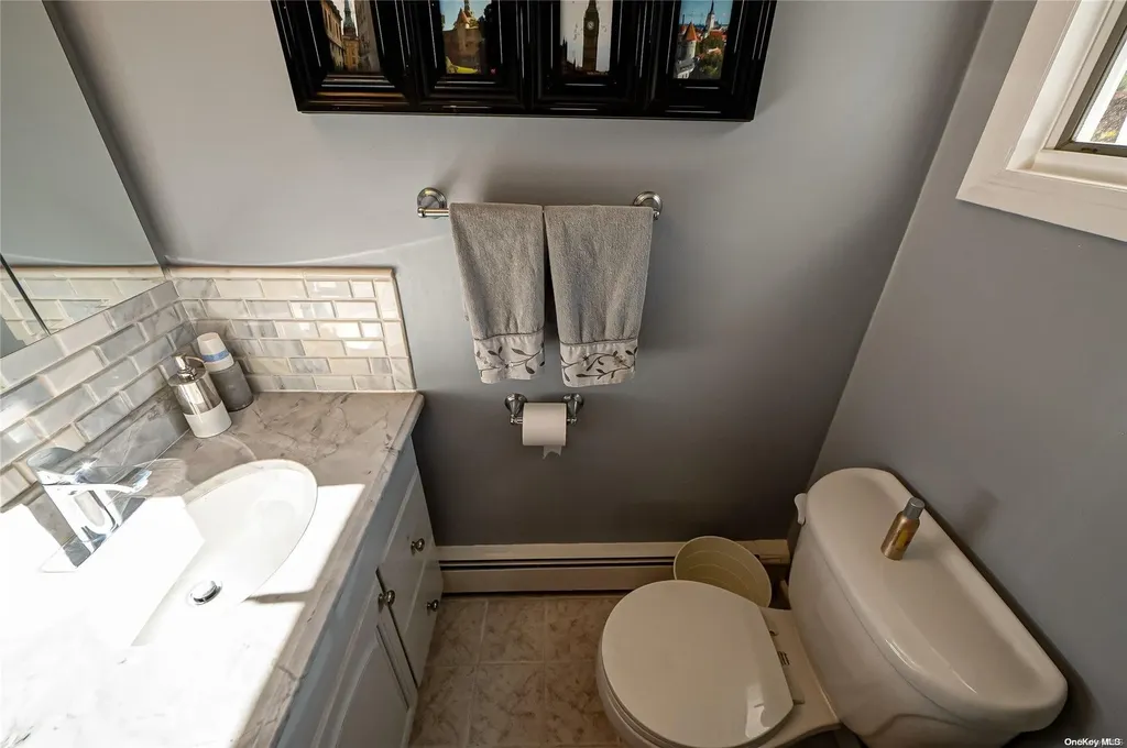 6 Cinderella Lane Saint James NY 11780
