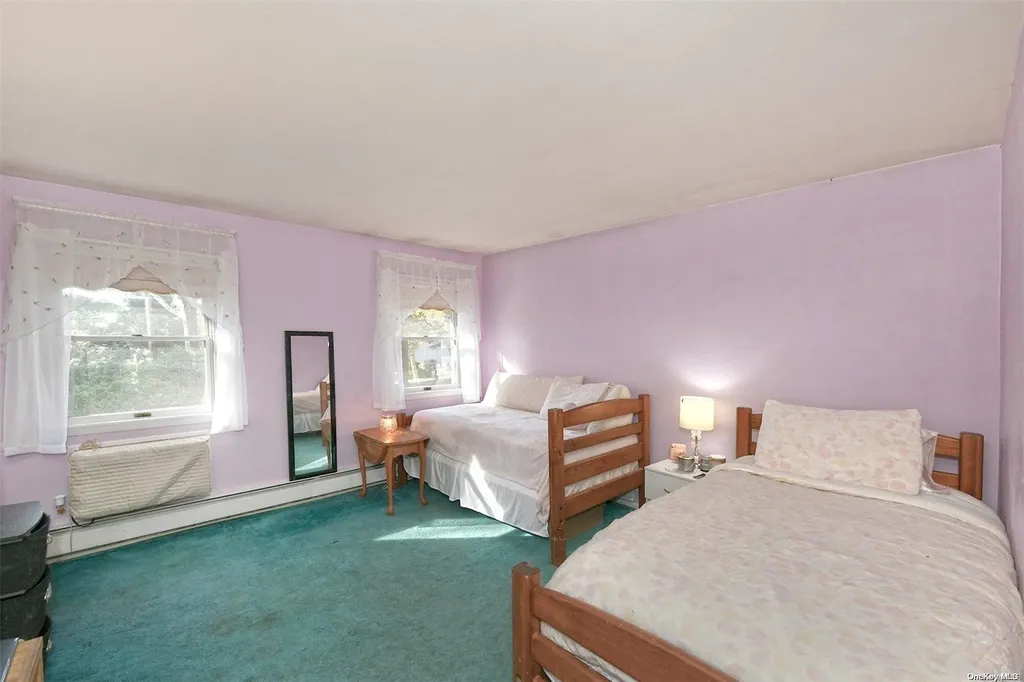 3 Robin Lane Huntington NY 11743