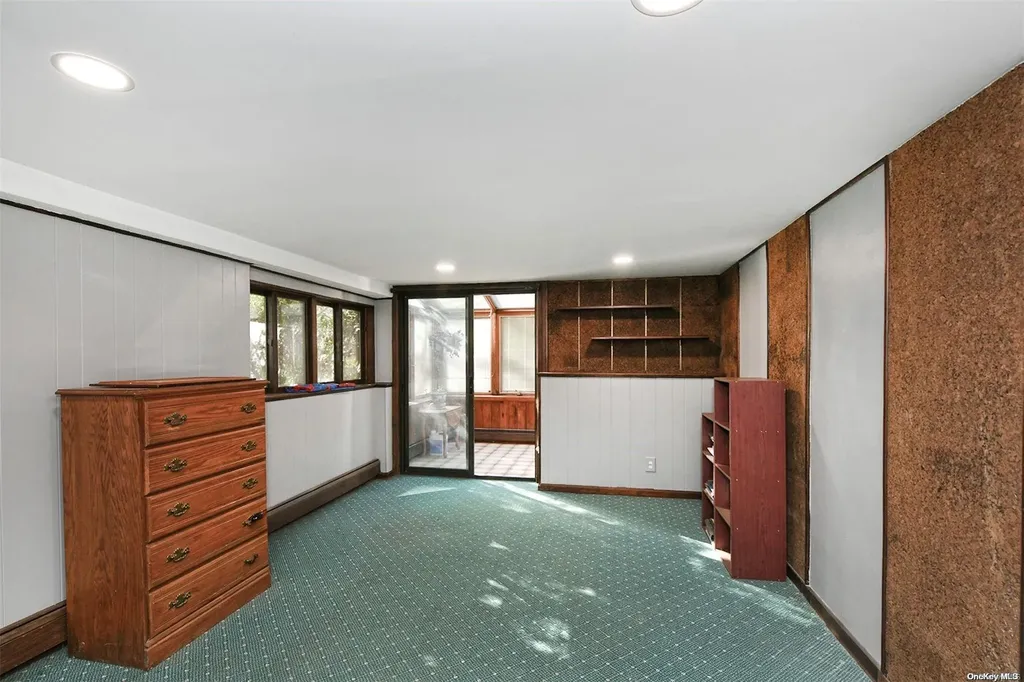 3 Robin Lane Huntington NY 11743