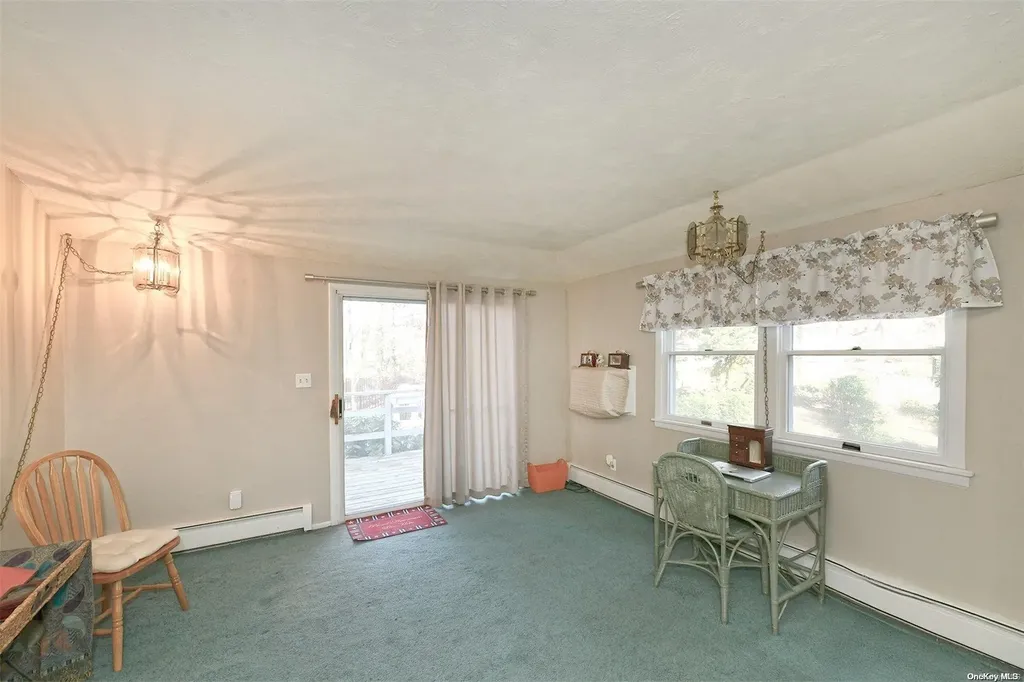 3 Robin Lane Huntington NY 11743