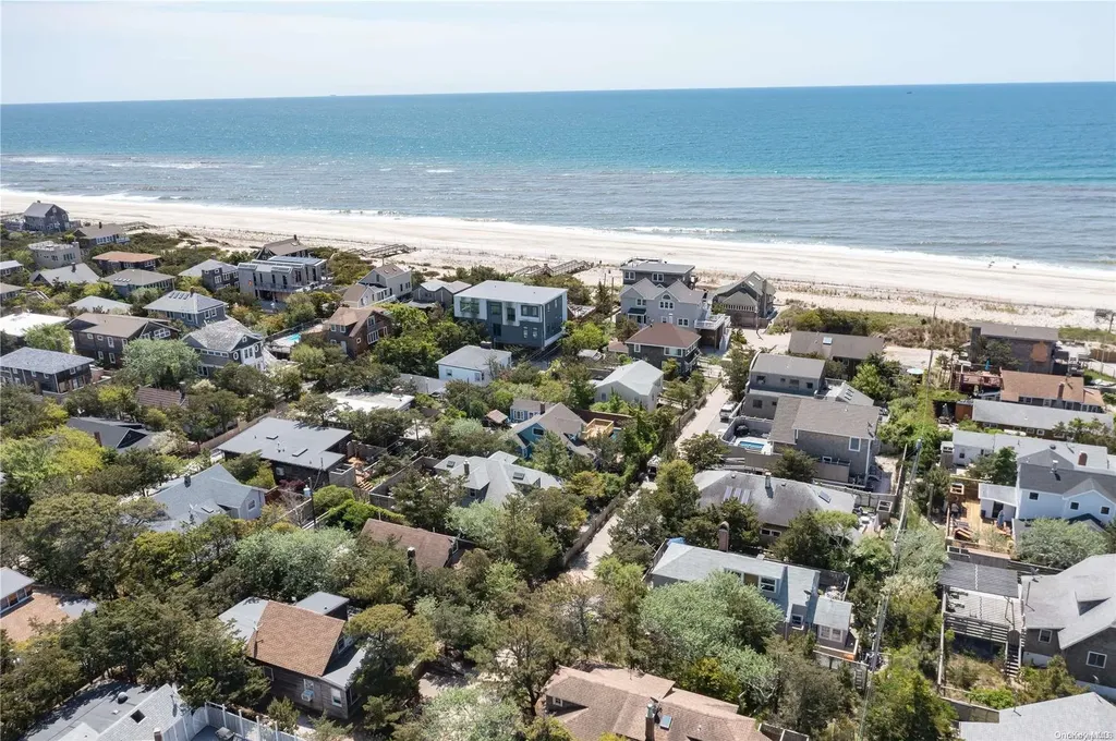 415 Dehnhoff Walk Ocean Beach NY 11770