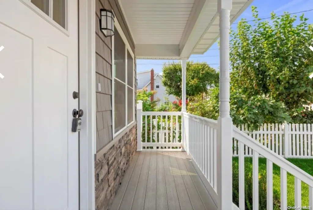85 Beechwood Avenue Roosevelt NY 11575