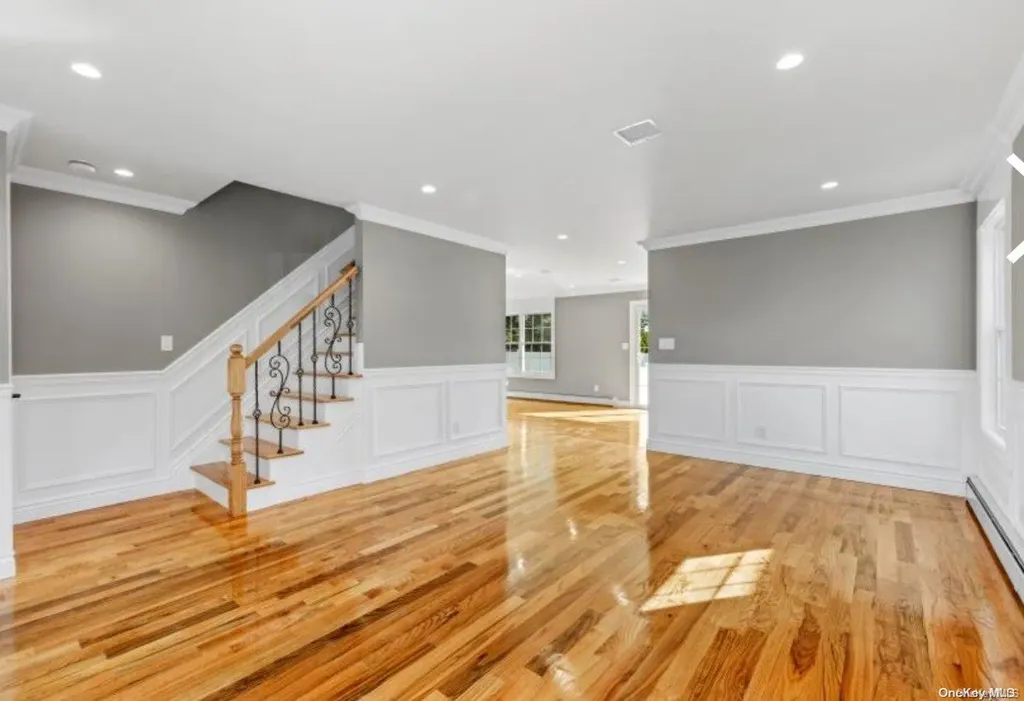 85 Beechwood Avenue Roosevelt NY 11575