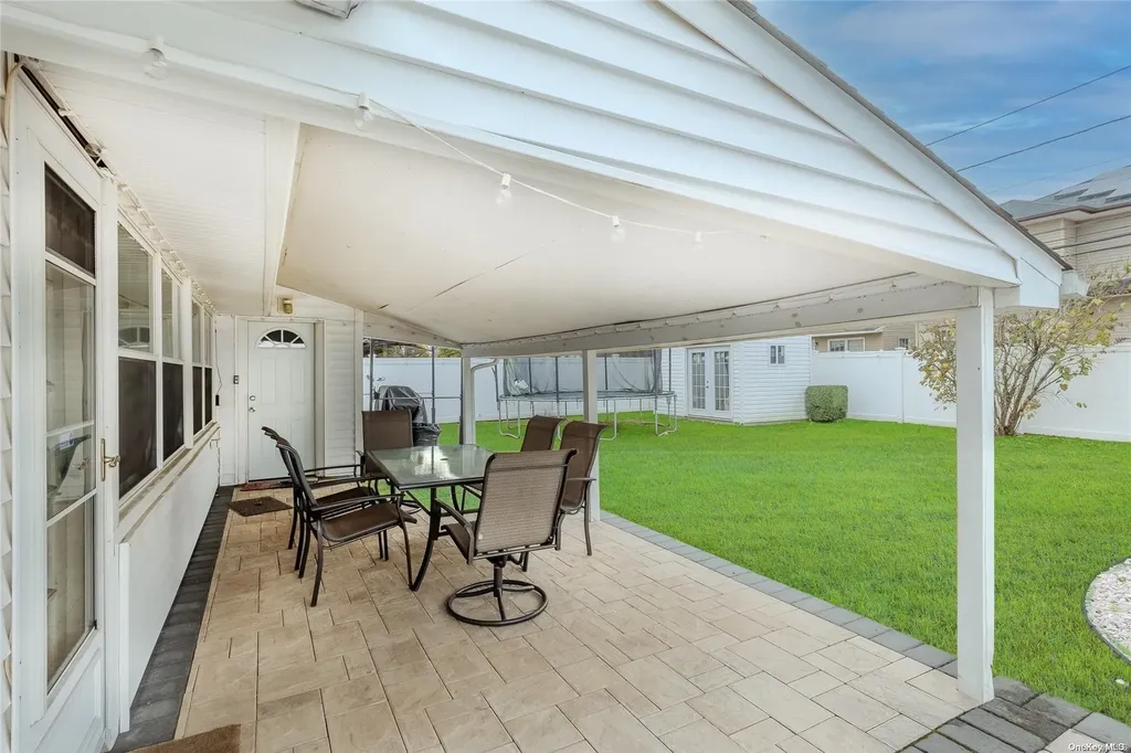 76 Jerusalem Avenue Levittown NY 11756