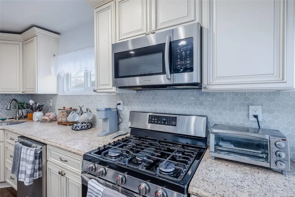 76 Jerusalem Avenue Levittown NY 11756