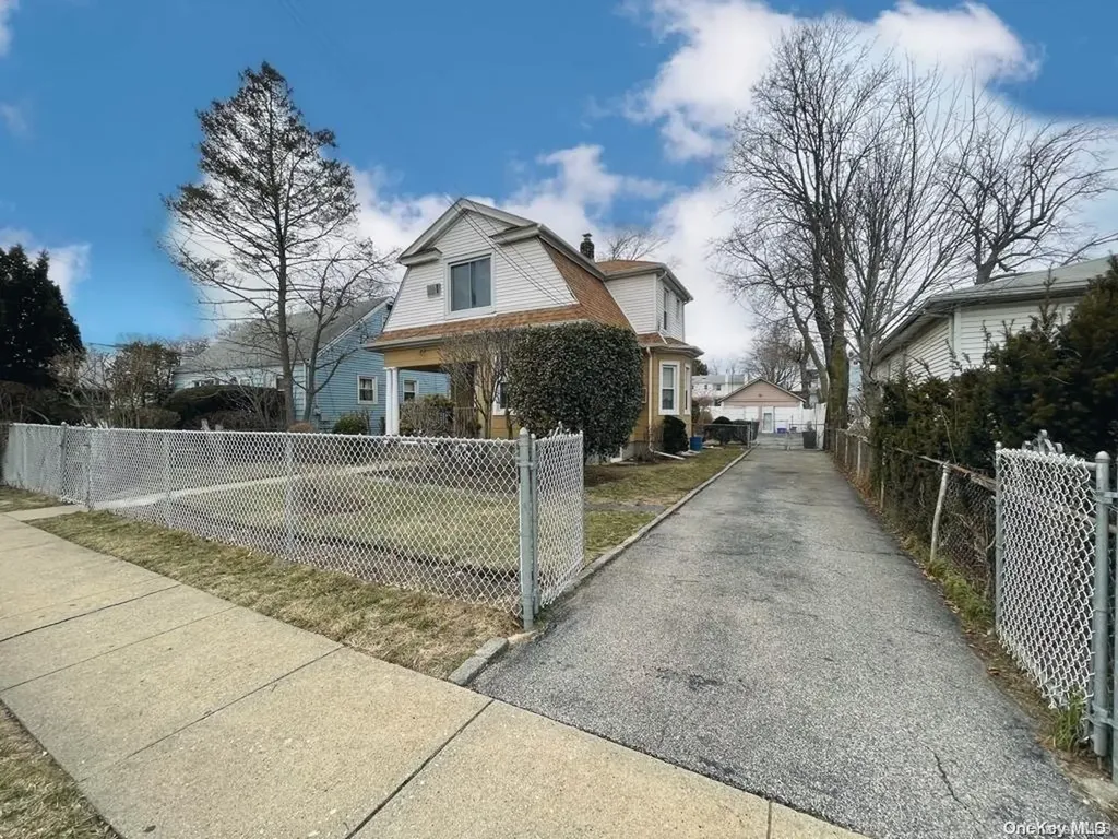 93 E Clinton Avenue Roosevelt NY 11575