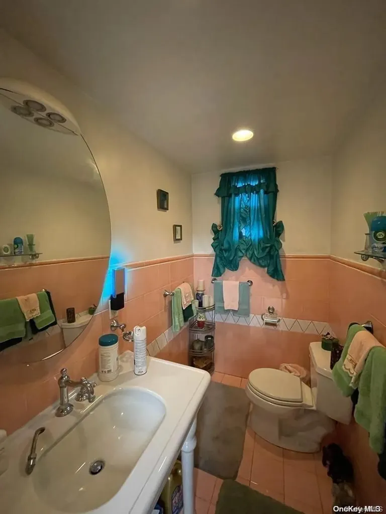 93 E Clinton Avenue Roosevelt NY 11575