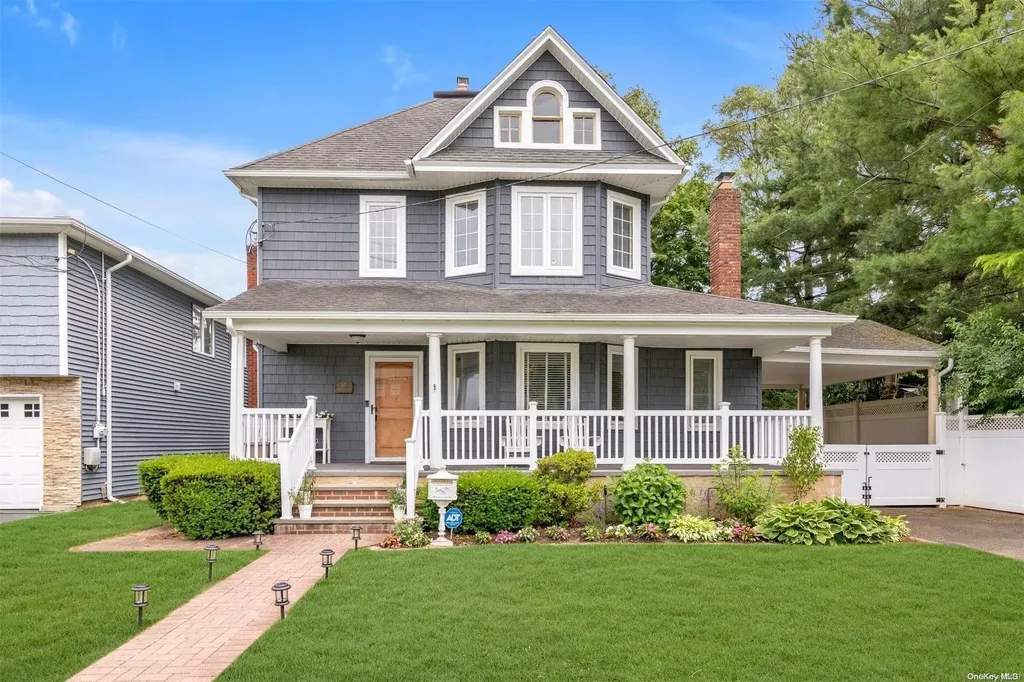 67 Gregory Avenue Merrick NY 11566