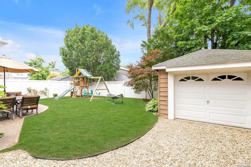 67 Gregory Avenue Merrick NY 11566