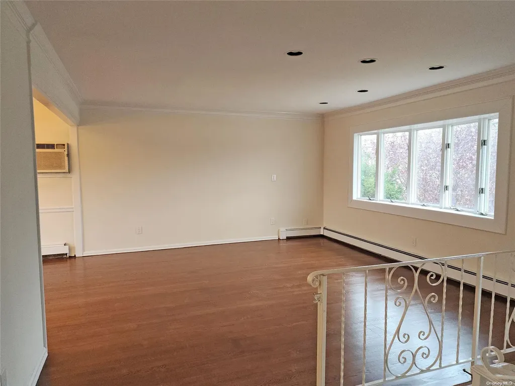 950 Washington Street Baldwin NY 11510