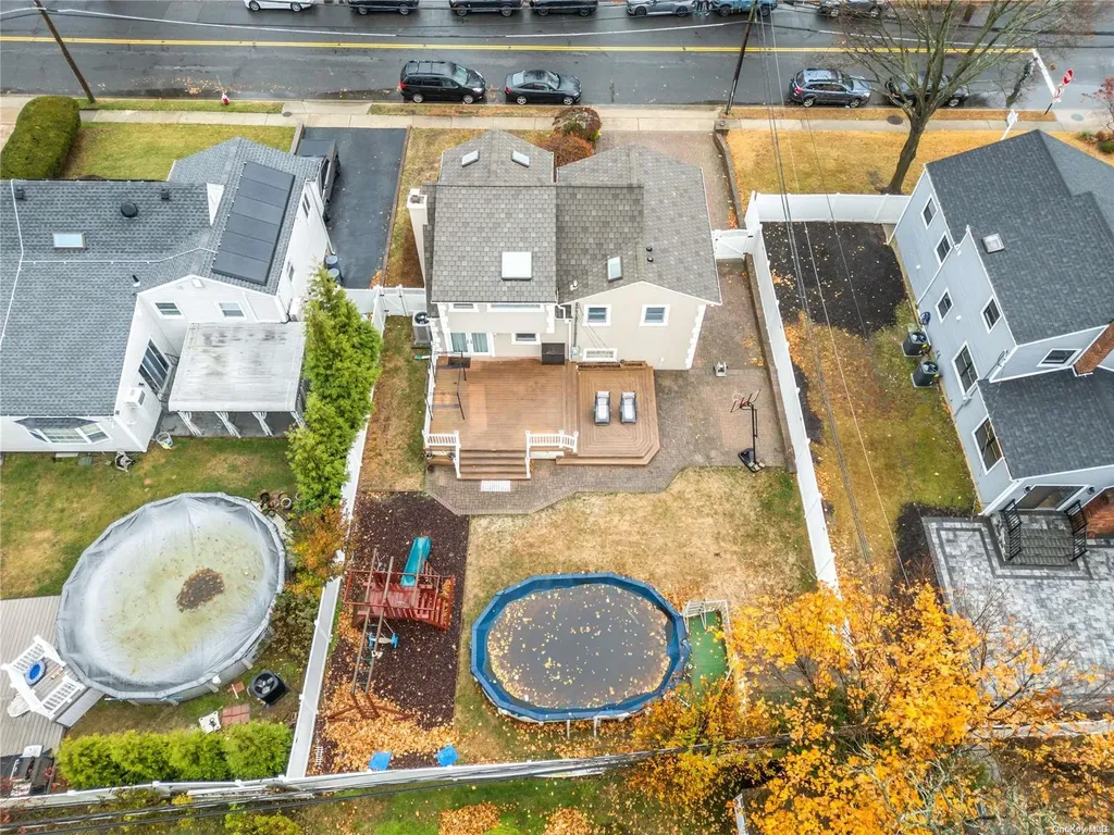 73 Central Park Road Plainview NY 11803