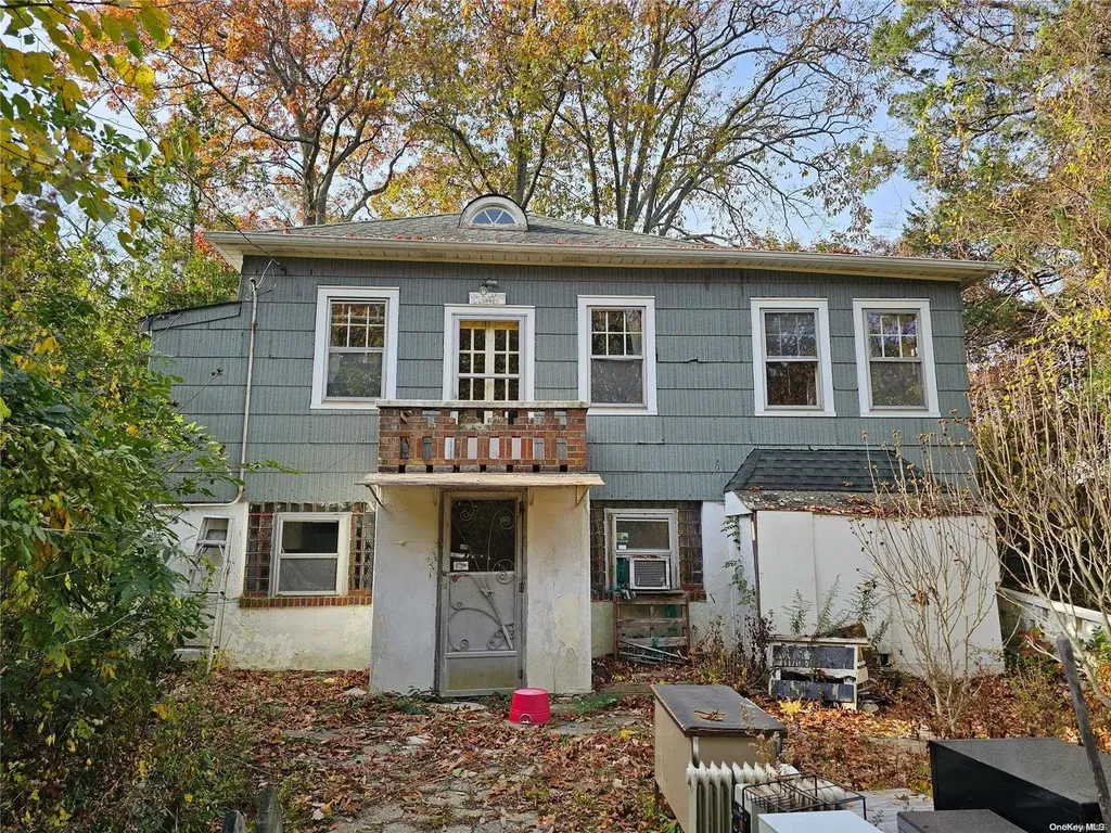 60 Sunburst Drive Rocky Point NY 11778