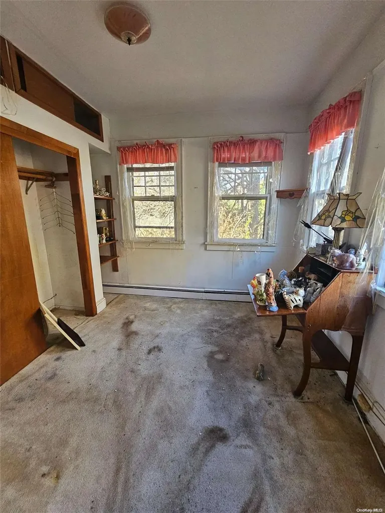 60 Sunburst Drive Rocky Point NY 11778