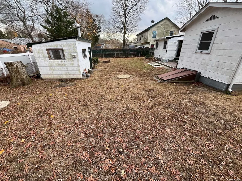 17 Anne Road Centereach NY 11720