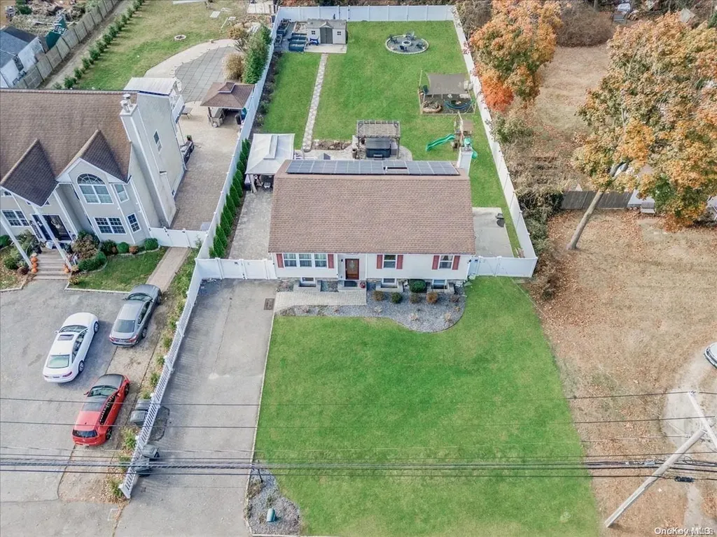 1432a E Forks Road Bay Shore NY 11706