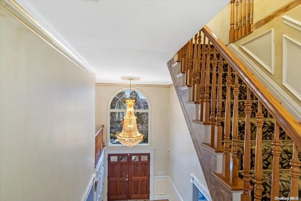 463 N Lake Boulevard Mahopac NY 10541