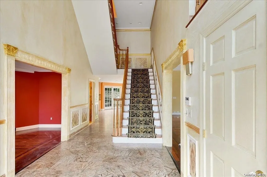 463 N Lake Boulevard Mahopac NY 10541