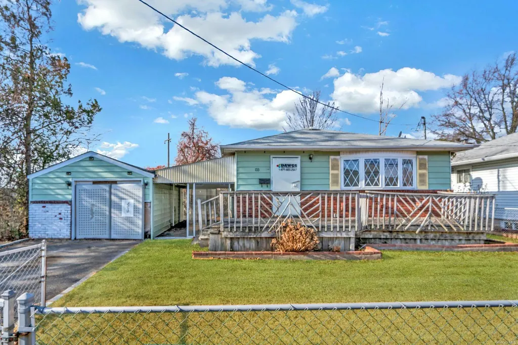 133 S 7th Street Bethpage NY 11714