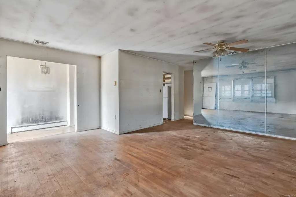 133 S 7th Street Bethpage NY 11714