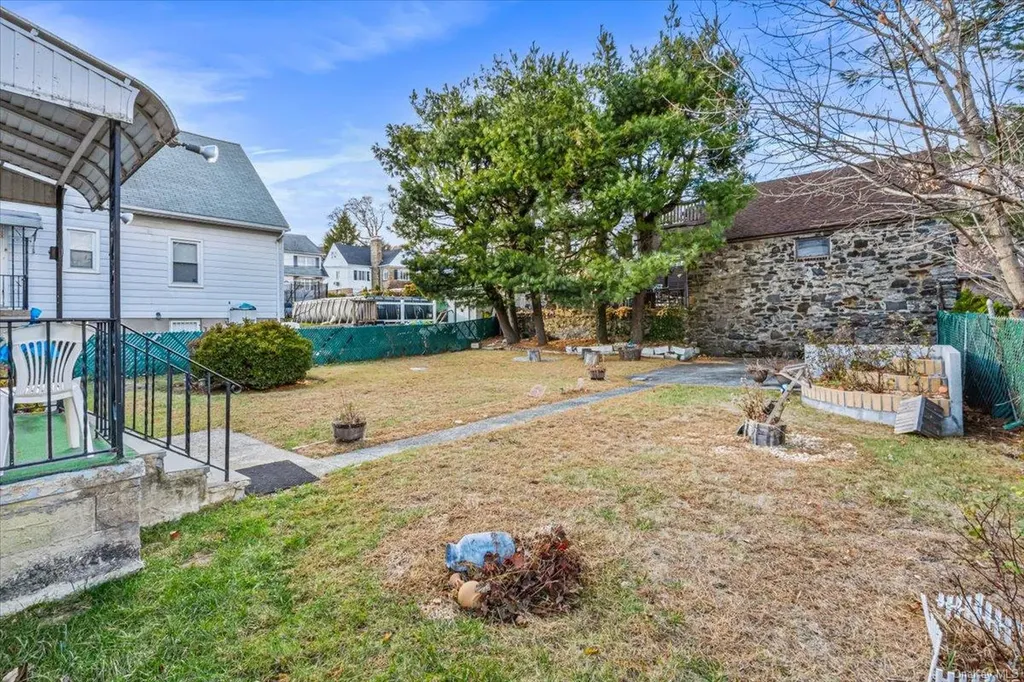 139 Page Avenue Yonkers NY 10704