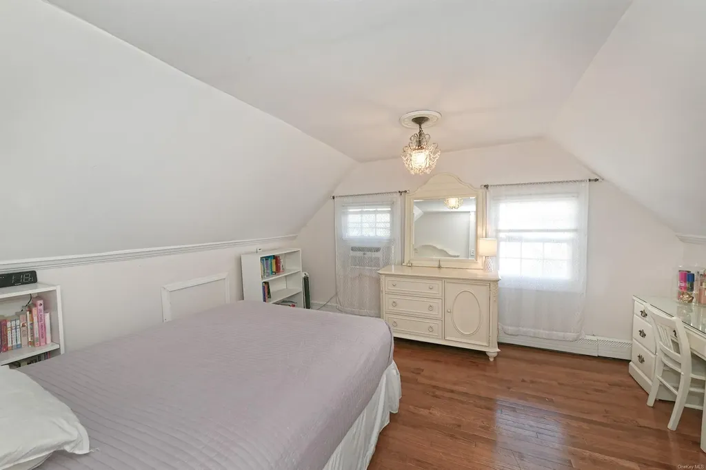 50 Jester Lane Levittown NY 11756