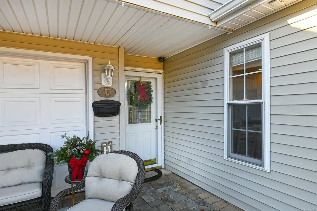 50 Jester Lane Levittown NY 11756