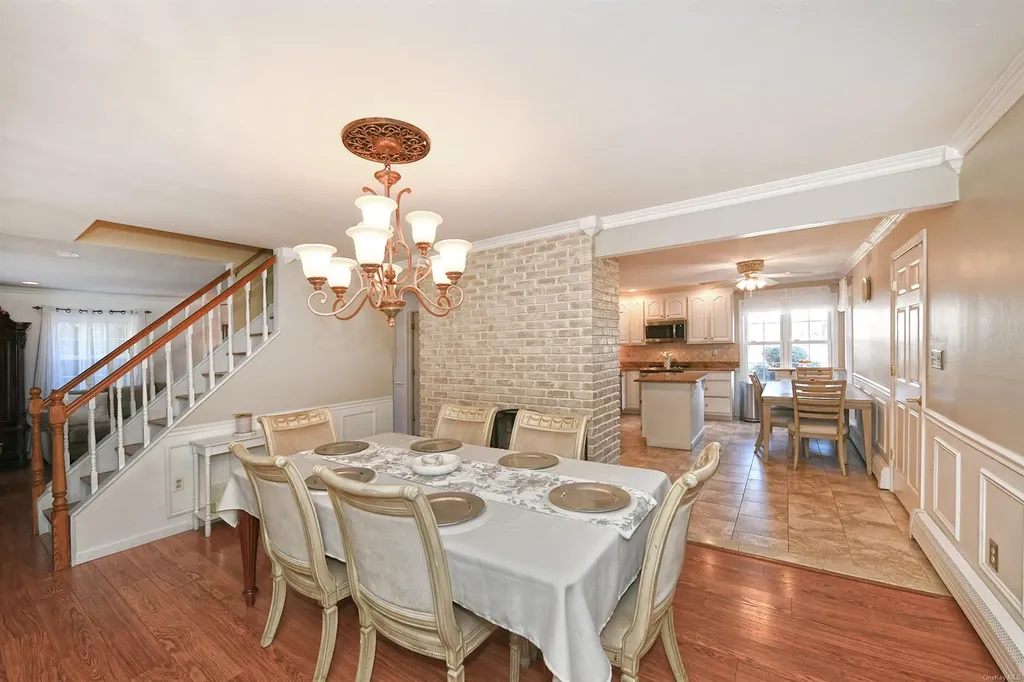50 Jester Lane Levittown NY 11756