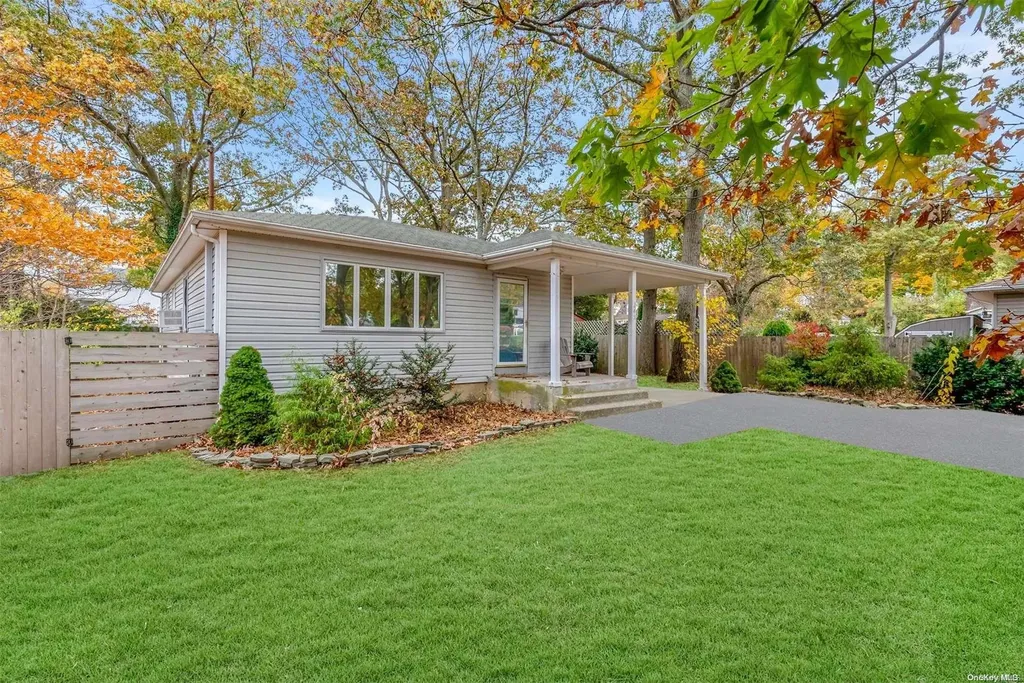 245 Blue Point Road Selden NY 11784