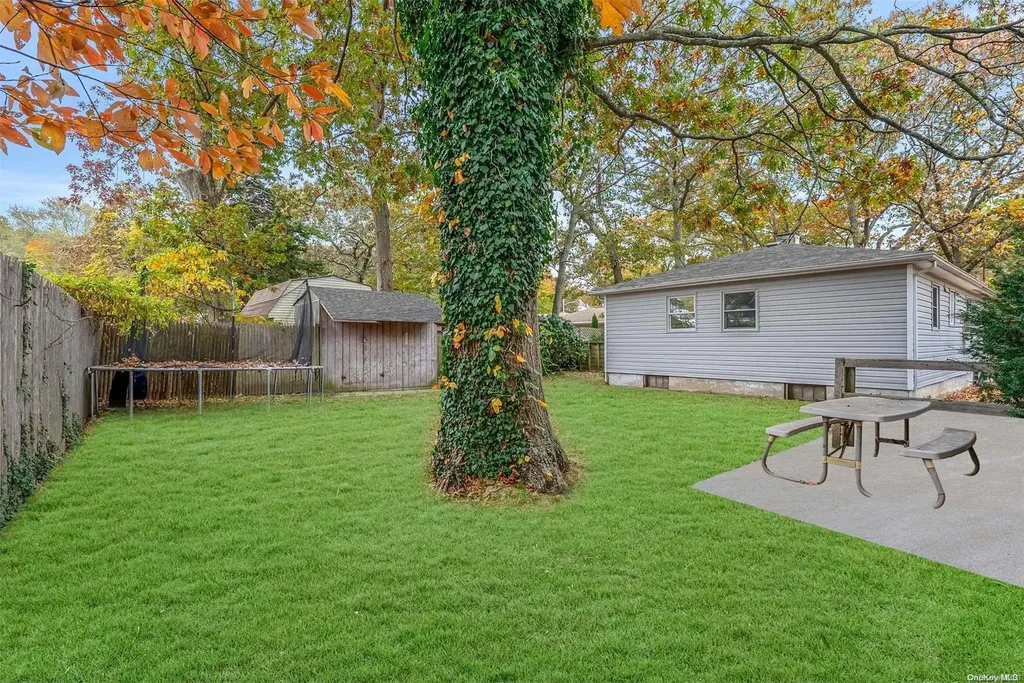 245 Blue Point Road Selden NY 11784