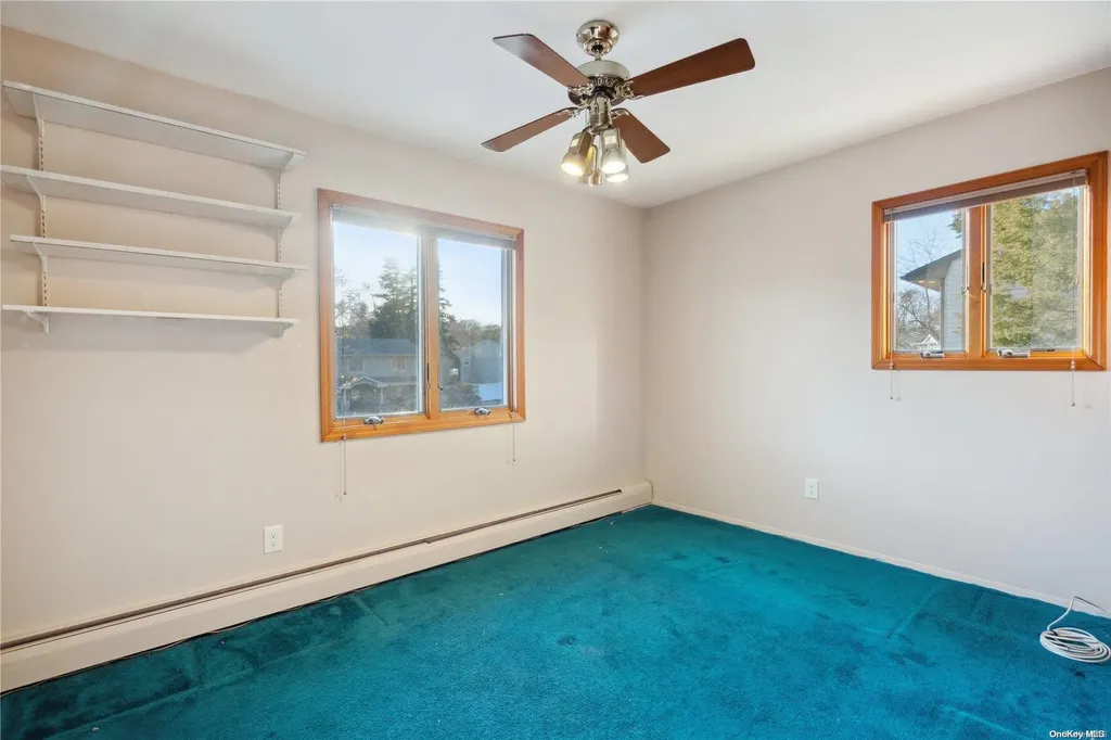 81 Ridge Road Smithtown NY 11787