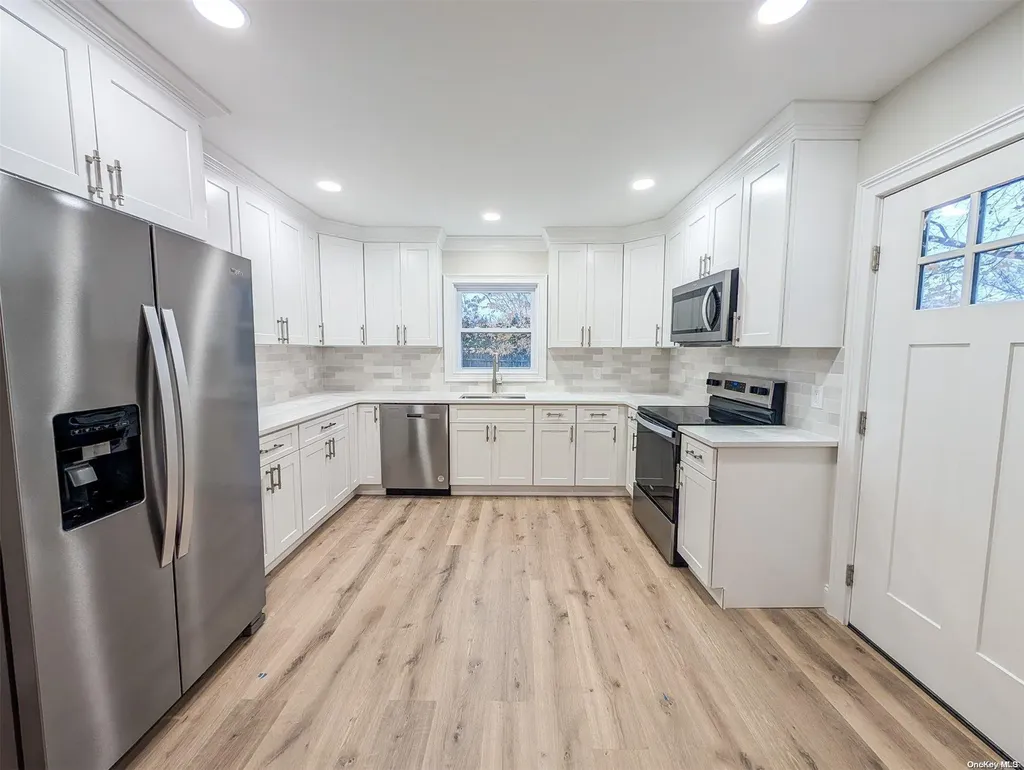 95 Steuben Boulevard Nesconset NY 11767